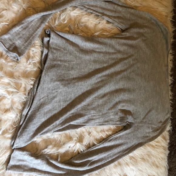 Grey long sleeve with asymmetric knot - Picture 4 of 7